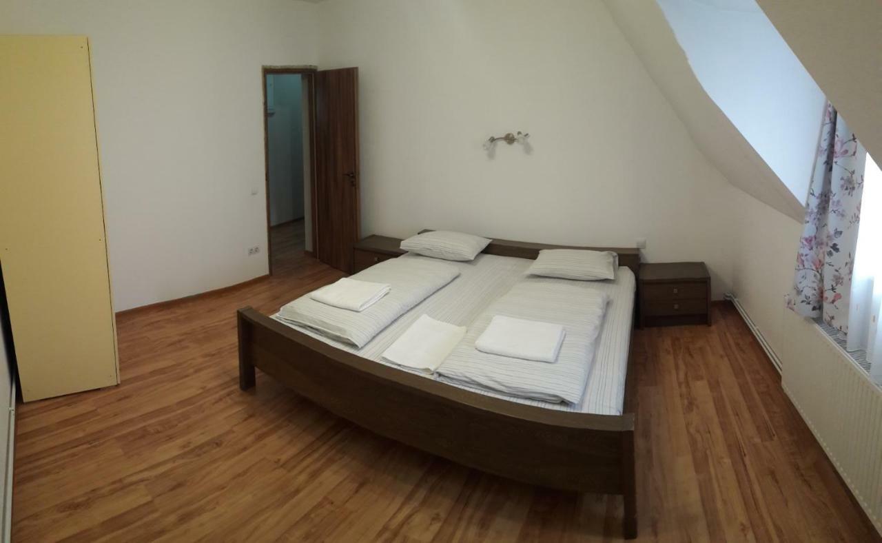 Theresia Apartment سيبيو المظهر الخارجي الصورة