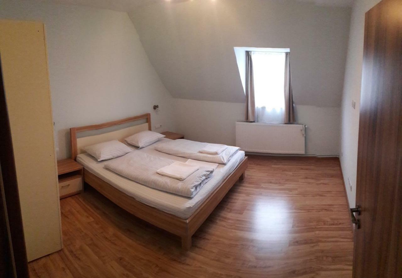 Theresia Apartment سيبيو المظهر الخارجي الصورة