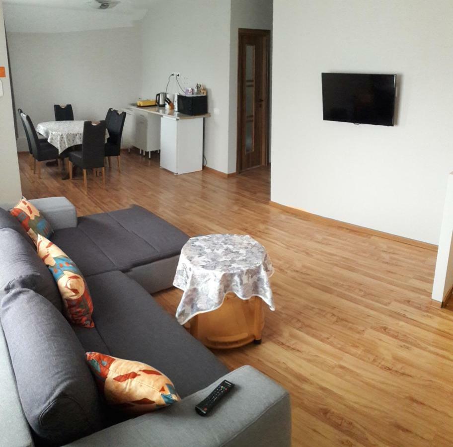 Theresia Apartment سيبيو المظهر الخارجي الصورة